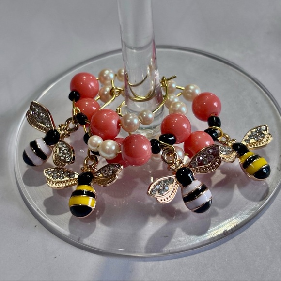 Glass Wine Charms, Bee themes Wine Charms, Glass Tags,Housewarming gift 4 charms - Picture 6 of 7